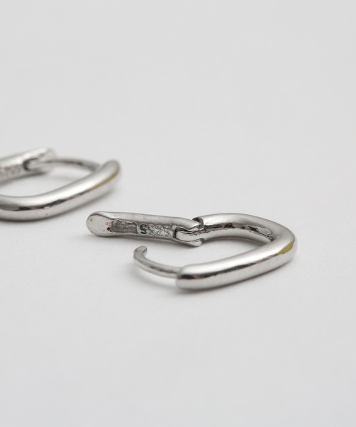 Geel（ギール）の「Geel/コンパクト ラウンドフープピアス【ワンタッチ】（ピアス（両耳用）・レディース・シルバー/ゴールド・FREE）」の10枚目の写真