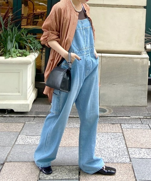 RIVE DROITE（リヴドロワ）の「様々な装いに合わせて持てる/イタリアンレザーフラップミニバッグ（ハンドバッグ・レディース・ブラック/グリーン系その他・FREE）」の22枚目の写真