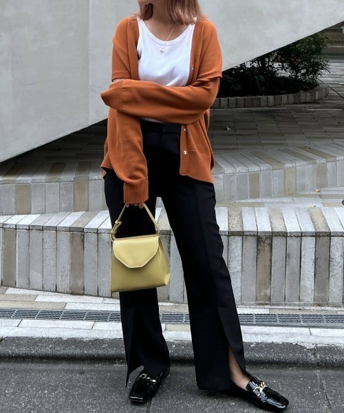 RIVE DROITE（リヴドロワ）の「様々な装いに合わせて持てる/イタリアンレザーフラップミニバッグ（ハンドバッグ・レディース・ブラック/グリーン系その他・FREE）」の20枚目の写真