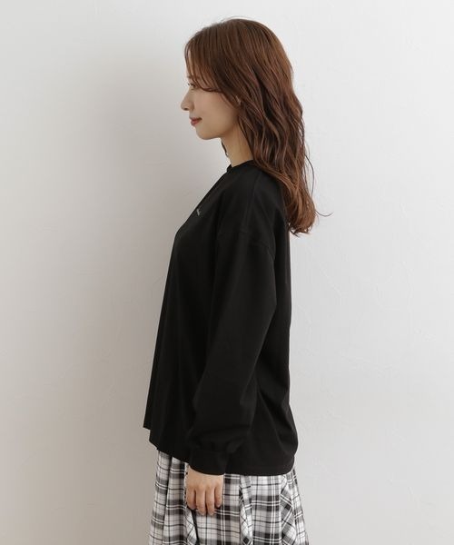 mysty woman（ミスティウーマン）の「フロントロゴレギュラーロンＴ 165694（Tシャツ/カットソー・レディース・ブラック/オフホワイト/モカ・FREE）」の8枚目の写真