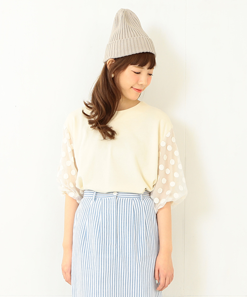 CAROLINA GLASER（カロリナ グレイサー）の「WEARISTA“maho”×CAROLINA GLASER / ドットスリーブ 2WAY トップス（Tシャツ/カットソー・レディース・クリーム・ONE SIZE）」の15枚目の写真