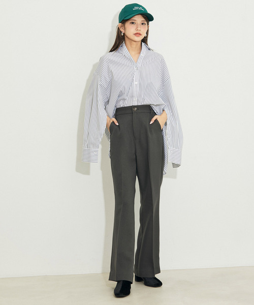 vis-`a-vis（ビサビ）の「【WEB限定】【洗える】フレアパンツ（スラックス・レディース・チャコールグレー/ダークブラウン/ピンク系その他2/ブラック/キナリ・L/SS/M/S）」の12枚目の写真