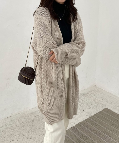 Lamoa(ラモア)の「Lamoa/ケーブルニット ルーズ カーディガン(カーディガン/ボレロ・レディース・グレー/アイボリー・FREE)」の7枚目の写真