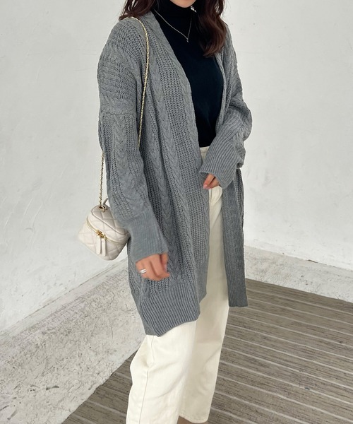 Lamoa(ラモア)の「Lamoa/ケーブルニット ルーズ カーディガン(カーディガン/ボレロ・レディース・グレー/アイボリー・FREE)」の17枚目の写真