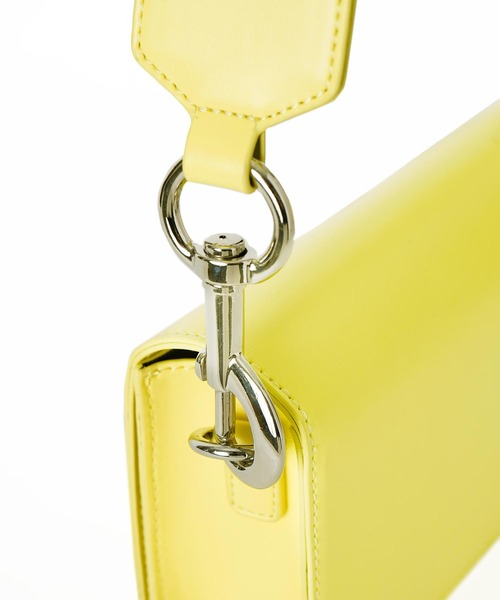 X-girl(エックスガール)の「CROSS BODY BAG(ショルダーバッグ・レディース・ブラック/イエロー・ONE SIZE)」の3枚目の写真