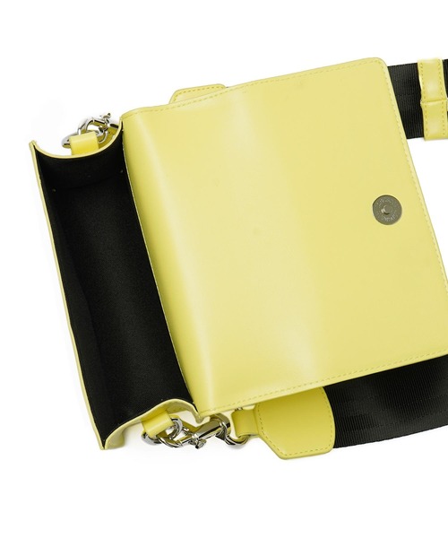 X-girl(エックスガール)の「CROSS BODY BAG(ショルダーバッグ・レディース・ブラック/イエロー・ONE SIZE)」の14枚目の写真