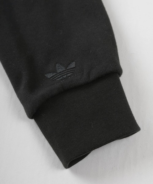 adidas/アディダス】グラフィック イラスト プルパーカー