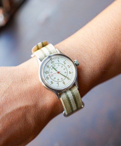 Nigel Cabourn（ナイジェルケーボン）の「Nigel Cabourn x TIMEX - DESERT WATCH 80452969000（アナログ腕時計・メンズ・ベージュ・FREE）」の9枚目の写真