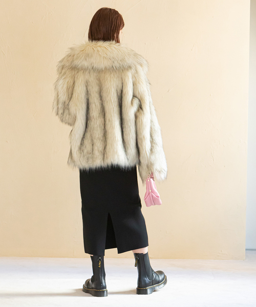 U by SPICK&SPAN(ユーバイスピックアンドスパン)の「【JAKKE/ジャッキー】 TRACI FAUX FUR コート(その他アウター・レディース・アイボリー・FREE)」の9枚目の写真