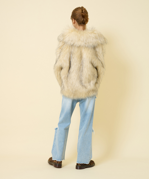 U by SPICK&SPAN(ユーバイスピックアンドスパン)の「【JAKKE/ジャッキー】 TRACI FAUX FUR コート(その他アウター・レディース・アイボリー・FREE)」の16枚目の写真