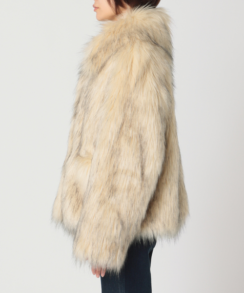 U by SPICK&SPAN(ユーバイスピックアンドスパン)の「【JAKKE/ジャッキー】 TRACI FAUX FUR コート(その他アウター・レディース・アイボリー・FREE)」の18枚目の写真