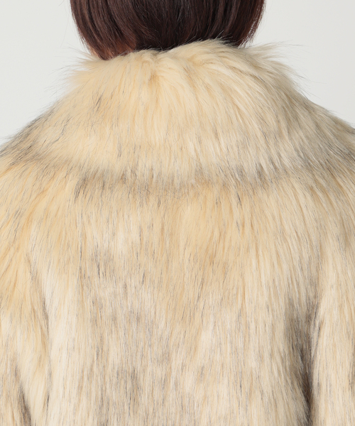 U by SPICK&SPAN(ユーバイスピックアンドスパン)の「【JAKKE/ジャッキー】 TRACI FAUX FUR コート(その他アウター・レディース・アイボリー・FREE)」の21枚目の写真