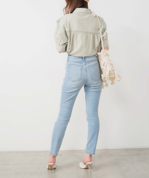 OLUPIC（オルピック）の「OLUPIC/【WEB限定】ストライプレースパフスリーブブラウス（シャツ/ブラウス・レディース・ブラック/グリーン/ホワイト・FREE）」の6枚目の写真