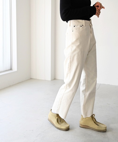 CANAL JEAN（キャナルジーン）の「RED CHOP WORKS(レッドチョップワークス) コーデュロイクロップドパンツ（その他パンツ・レディース・ブラウン/ダークベージュ/ホワイト・36/38）」の4枚目の写真