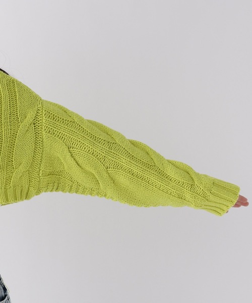 repipi armario(レピピ アルマリオ)の「ケーブルショートニット(ニット/セーター・キッズ・ブラック/ベージュ/イエロー・LARGE/MEDIUM)」の18枚目の写真