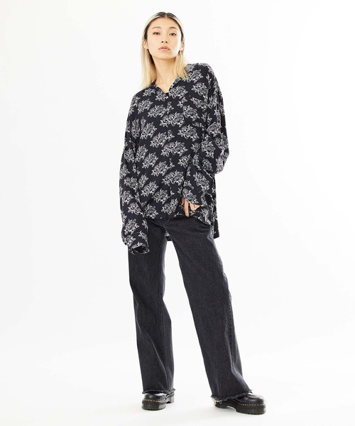 X-girl(エックスガール)の「TATOO PATTERN L/S SHIRT(シャツ/ブラウス・レディース・オフホワイト/ブラック・S/M)」の17枚目の写真