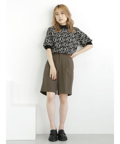 MURUA(ムルーア)の「パターンジャガートハーフニット(ニット/セーター・レディース・ブラック/オレンジ/ブルー/グリーン・FREE)」の8枚目の写真