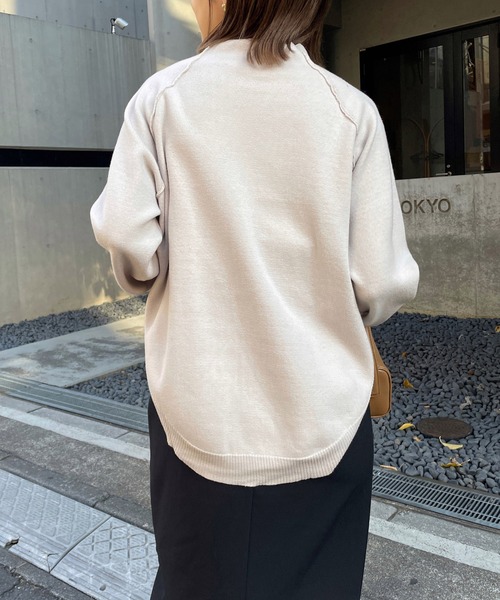 CAPRICIEUX LE'MAGE（カプリシューレマージュ）の「裾ラウンドプルオーバー（ニット/セーター・レディース・オフホワイト/グレイッシュベージュ/ブラック/グリーン・FREE）」の17枚目の写真