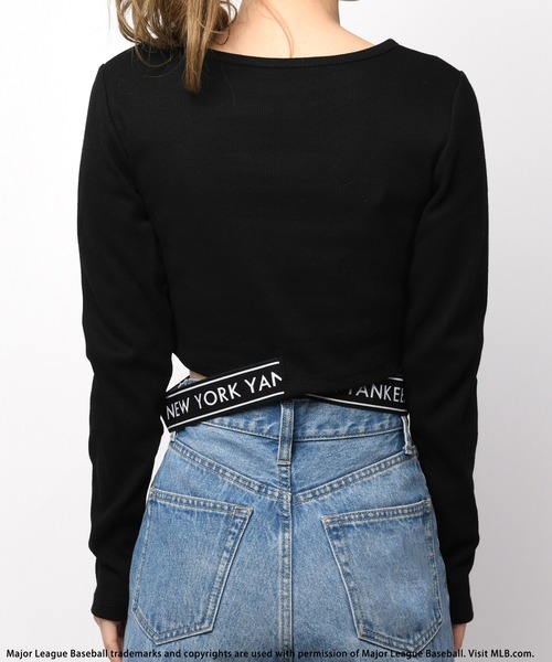 BACK TO THE FIELD（バック トゥー ザ フィールド）の「【MLB】ラインロゴウエストクロスカットリブトップス（Tシャツ/カットソー・レディース・パープル/ホワイト/ブラック・FREE）」の8枚目の写真