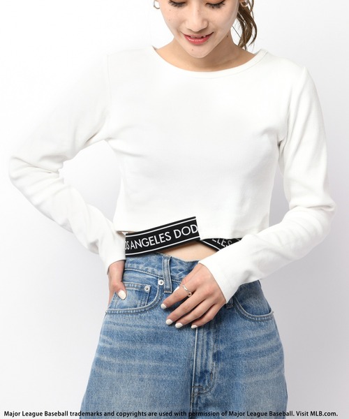 BACK TO THE FIELD（バック トゥー ザ フィールド）の「【MLB】ラインロゴウエストクロスカットリブトップス（Tシャツ/カットソー・レディース・パープル/ホワイト/ブラック・FREE）」の10枚目の写真