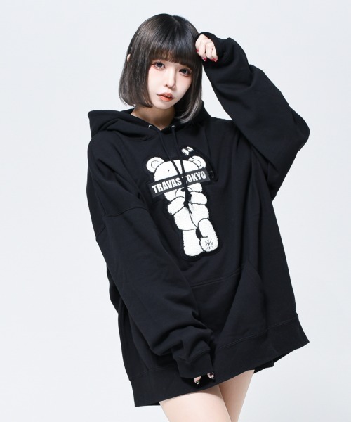 TRAVAS TOKYO(トラバス トウキョウ)の「『TRAVAS TOKYO/トラバス トーキョー』Lil bear hoodie/アップリケ刺繍くまデザインパーカー(パーカー・レディース・ホワイト/ブラック・FREE)」の10枚目の写真