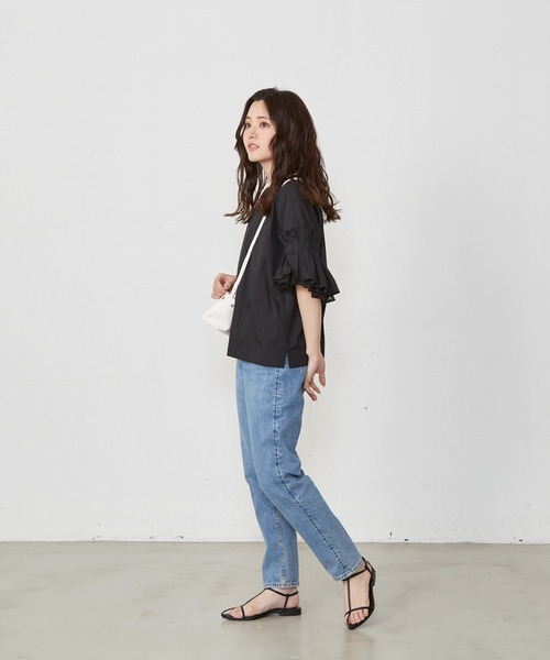 Shelly island(シェリーアイランド)の「ボリュームタックフリルブラウス(シャツ/ブラウス・レディース・ブラック/ホワイト・M)」の17枚目の写真