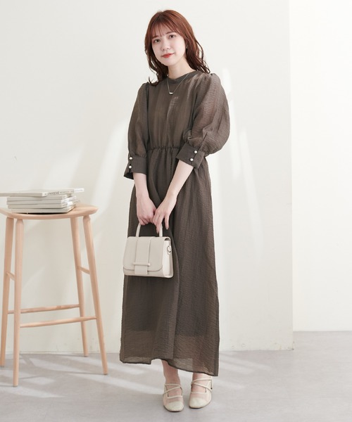 natural couture（ナチュラルクチュール）の「WEB限定カラーあり/シャーリングプリーツワンピース（ワンピース・レディース・ブラウン/ブラック/ライトグレー/その他1/その他2/その他3・FREE）」の16枚目の写真