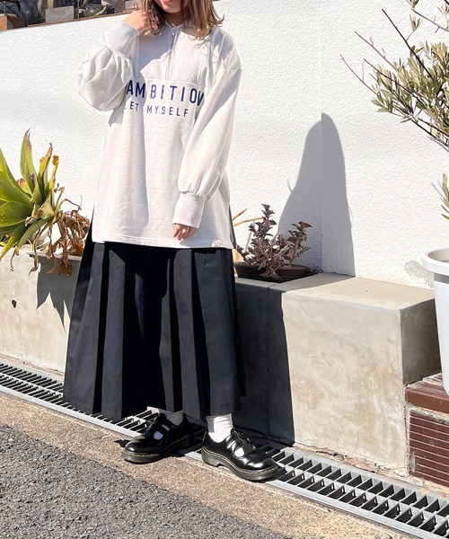 Mysa&Liina（ミーサリーナ）の「オーバーサイズハーフZIPスウェット（スウェット・レディース・杢グレー/オフホワイト/オレンジ・M）」の12枚目の写真