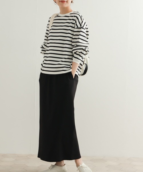URBAN RESEARCH DOORS(アーバンリサーチドアーズ)の「リブカットストレートスカート(スカート・レディース・ブラック/チャコールグレー・MEDIUM)」の11枚目の写真