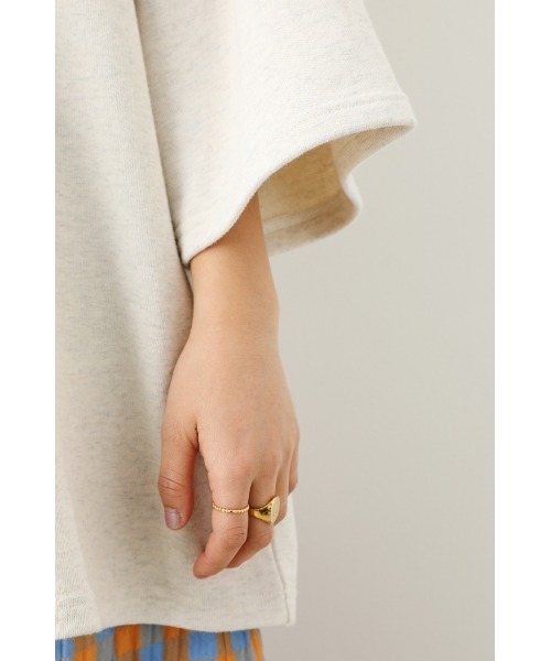 RODEO CROWNS WIDE BOWL(ロデオクラウンズワイドボウル)の「SHARE スウェット S/S トップス(Tシャツ/カットソー・レディース・アイボリー/ブラック/グリーン・FREE)」の18枚目の写真