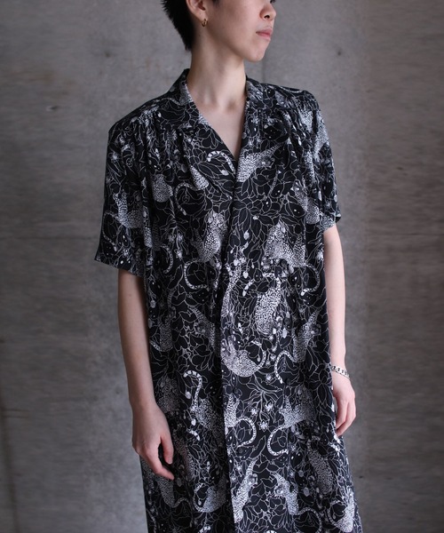 G.V.G.V.(ジーヴィージーヴィー)の「LEOPARD PRINT DOUBLE FRONT DRESS(シャツワンピース・レディース・ブラック・34/36)」の3枚目の写真