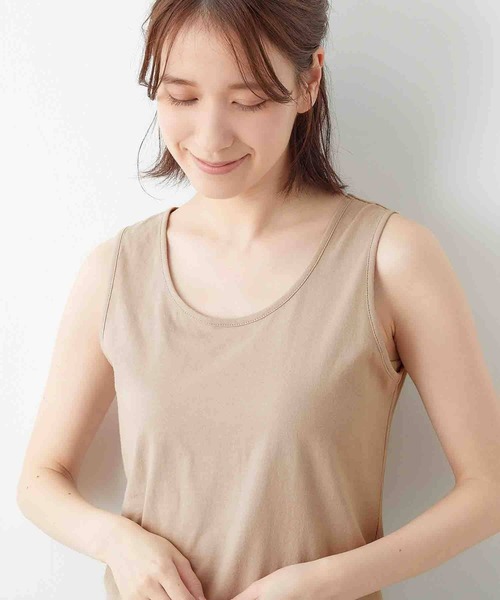 Viola e Viola(ヴィオラエヴィオラ)の「綿100%タンクトップ(タンクトップ・レディース・サンドグレー/ブルー/オフホワイト/ブラック/イエロー系その他・LARGE/X-LARGE/MEDIUM/XXXX-LARGE/XX-LARGE/XXX-LARGE)」の3枚目の写真