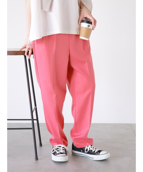 Samansa Mos2 blue（サマンサモスモスブルー）の「【接触冷感】マルチスタイルテーパードパンツ（その他パンツ・レディース・ブラック/グレー/オフホワイト/サックスブルー/ピンク/イエロー/グリーン・LARGE/SMALL/MEDIUM）」の7枚目の写真