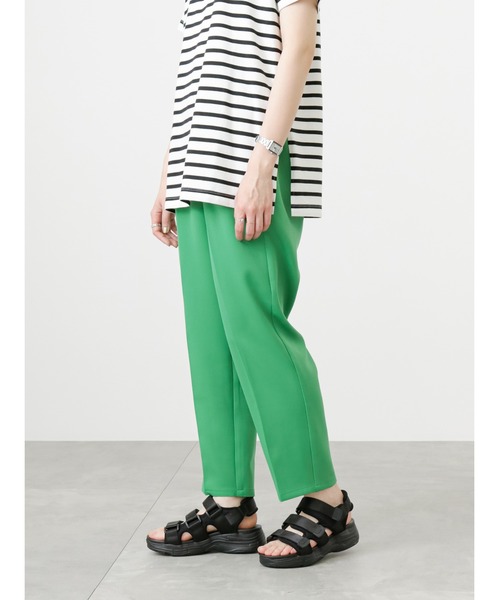 Samansa Mos2 blue（サマンサモスモスブルー）の「【接触冷感】マルチスタイルテーパードパンツ（その他パンツ・レディース・ブラック/グレー/オフホワイト/サックスブルー/ピンク/イエロー/グリーン・LARGE/SMALL/MEDIUM）」の22枚目の写真