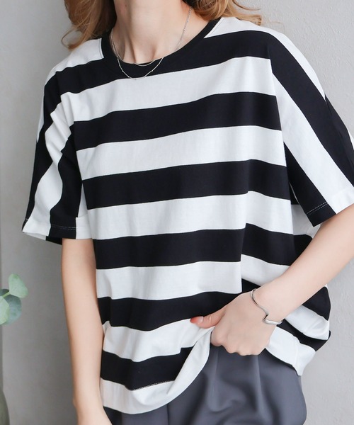 Social GIRL(ソーシャルガール)の「ボーダードルマンスリーブTシャツ(Tシャツ/カットソー・レディース・ホワイト×グリーン/ブラック×ホワイト/ベージュ/ネイビー/ホワイト×ネイビー/ホワイト×ブラック・M)」の3枚目の写真