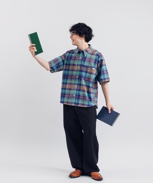 MUHET（ミュエータ）の「レギュラーカラー半袖シャツ（シャツ/ブラウス・レディース・サックスブルー/その他/オフホワイト/グリーン系その他/ブルー系その他・MEDIUM/SMALL/LARGE）」の16枚目の写真