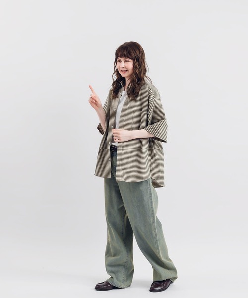 MUHET（ミュエータ）の「レギュラーカラー半袖シャツ（シャツ/ブラウス・レディース・サックスブルー/その他/オフホワイト/グリーン系その他/ブルー系その他・MEDIUM/SMALL/LARGE）」の6枚目の写真