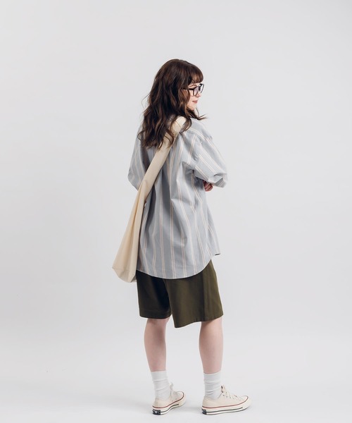 MUHET（ミュエータ）の「レギュラーカラー半袖シャツ（シャツ/ブラウス・レディース・サックスブルー/その他/オフホワイト/グリーン系その他/ブルー系その他・MEDIUM/SMALL/LARGE）」の20枚目の写真