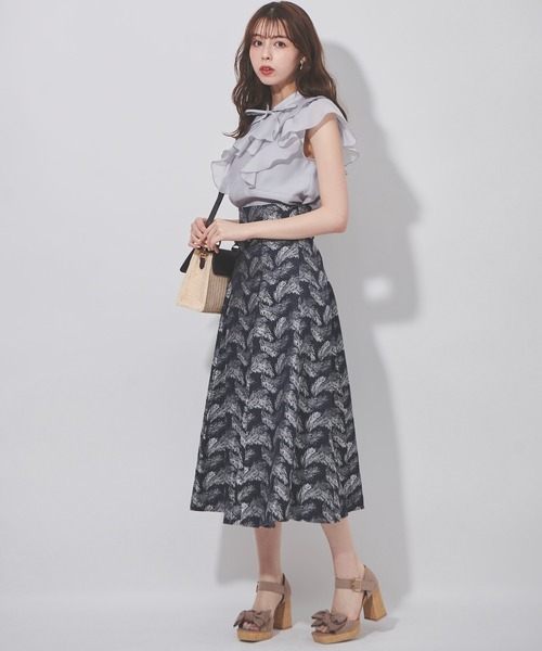 31 Sons de mode（トランテアン　ソン　ドゥ　モード）の「フリルシアーブラウス（シャツ/ブラウス・レディース・サックスブルー/グレー/オフホワイト・36）」の7枚目の写真