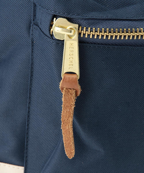BEAMS(ビームス)の「◆Herschel×BEAMS / 別注 SETTLEMENT(バックパック)(バックパック/リュック・メンズ・ブラック/その他1/チャコールグレー/ブルー系その他・ONE SIZE)」の17枚目の写真