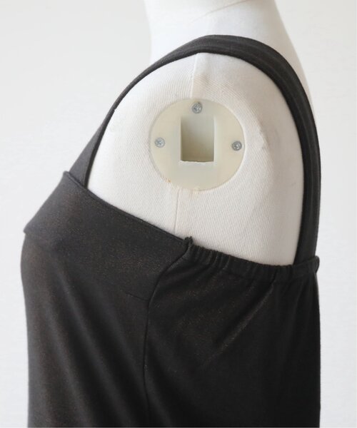 RAY CASSIN（レイカズン）の「ラメミックスワイドストラップキャミ（タンクトップ・レディース・キナリ/モカ/ブラック・FREE）」の10枚目の写真