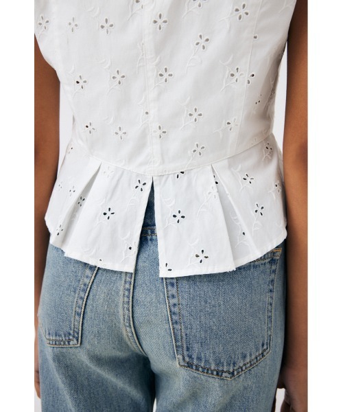 MOUSSY マウジー EYELET CAPSLEEVE ブラウス ホワイト セール】EYELET CAPSLEEVE ブラウス（シャツ/ブラウス）｜MOUSSY