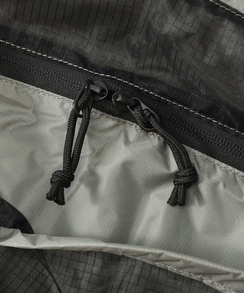 TERG（ターグ）の「【TERG / ターグ】ジムサック（バックパック/リュック・メンズ・ブラック/グレー・FREE）」の3枚目の写真