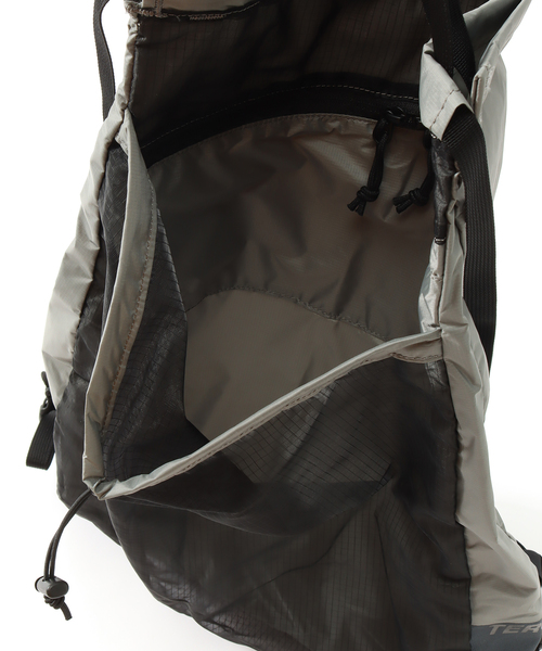 TERG（ターグ）の「【TERG / ターグ】ジムサック（バックパック/リュック・メンズ・ブラック/グレー・FREE）」の7枚目の写真