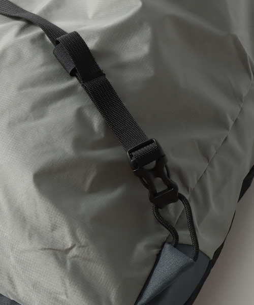 TERG（ターグ）の「【TERG / ターグ】ジムサック（バックパック/リュック・メンズ・ブラック/グレー・FREE）」の6枚目の写真