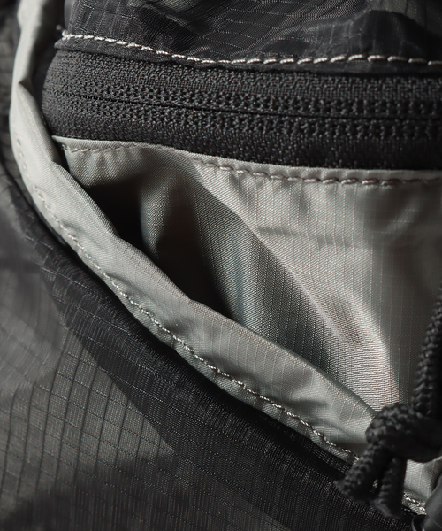 TERG（ターグ）の「【TERG / ターグ】ジムサック（バックパック/リュック・メンズ・ブラック/グレー・FREE）」の12枚目の写真