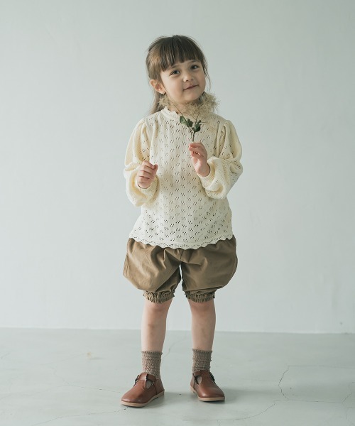 riziere（リジェール）の「透かし編みスタンドフリルニット（ニット/セーター・キッズ・アイボリー/ベージュ・150/110/130/140/100/120/90）」の9枚目の写真
