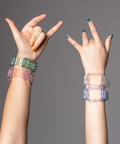 zandy(ズィーアンドワイ)の「【 zandy / ズィー・アンド・ワイ 】クリア一体式バンド アップルウォッチベルト CLEAR applewatch belt BRL(デジタル腕時計・レディース・グリーン/イエロー/クリア/ピンク/ブルー/ブラック・MEDIUM/SMALL)」の17枚目の写真
