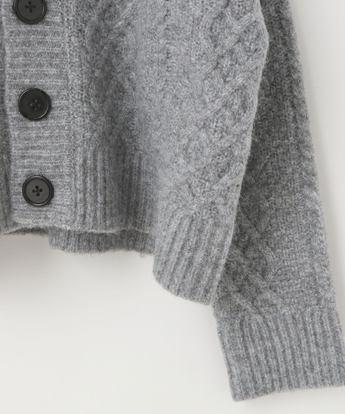 LOWRYS FARM（ローリーズファーム）の「３．５Ｇケーブルカーデ　972781（ニット/セーター・キッズ・ベージュ/グレー・FREE）」の8枚目の写真