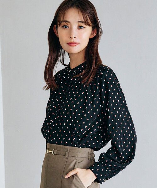 grove(グローブ)の「◆【洗える】ヴィンテージサテン長袖ブラウス(シャツ/ブラウス・レディース・アイボリー/ピンク/チャコールグレー/ブラック系/ホワイト系3/ライトグリーン・02/03/01/05/04)」の3枚目の写真